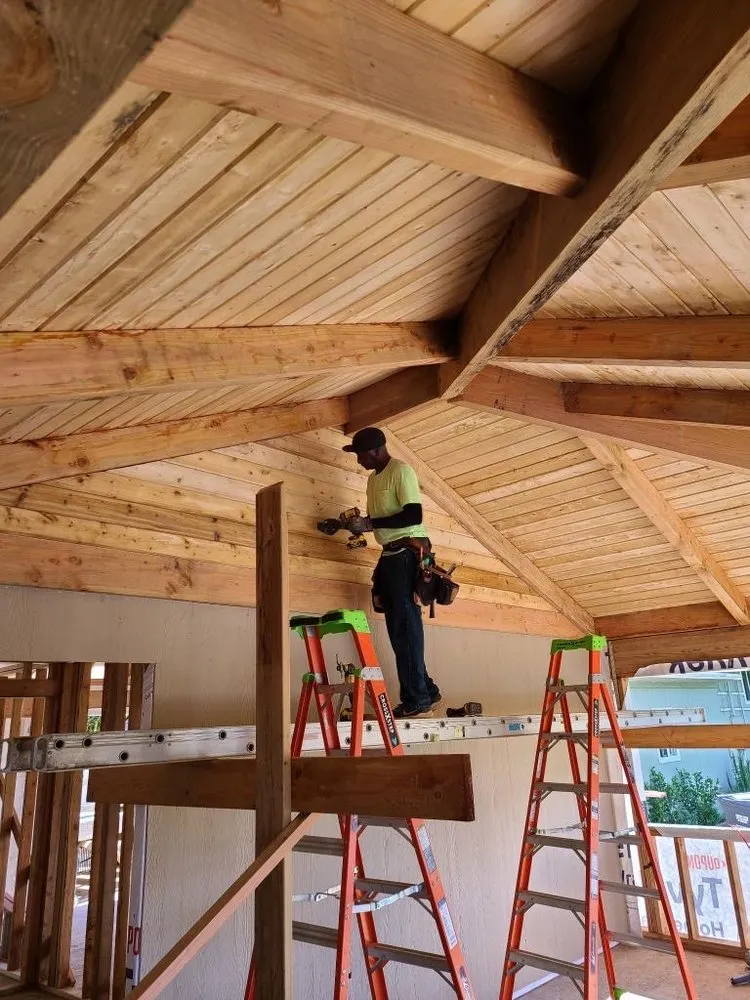 Slide of Windward Custom Builders