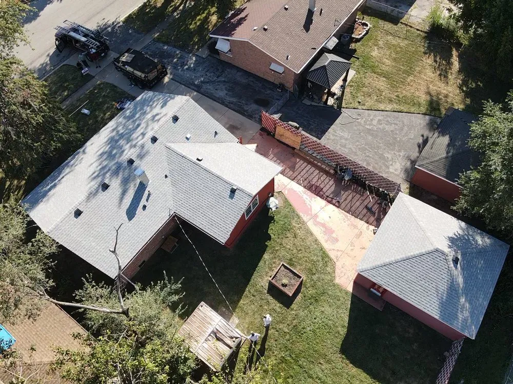 Slide of Windy City Roofing and Restoration Corp