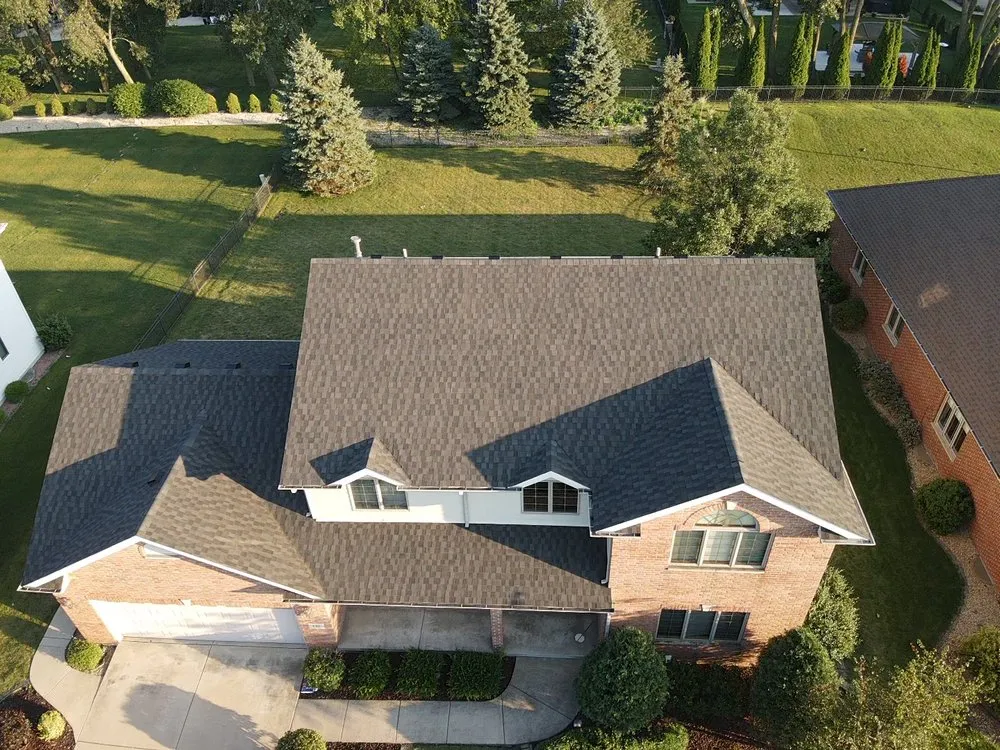 Slide of Windy City Roofing and Restoration Corp