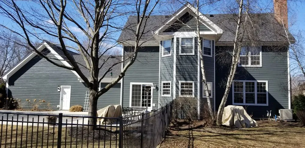 Slide of Windy City Roofing and Siding Contractors