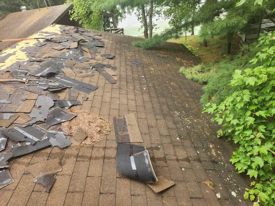 Slide of Wisco Roof and Renovation