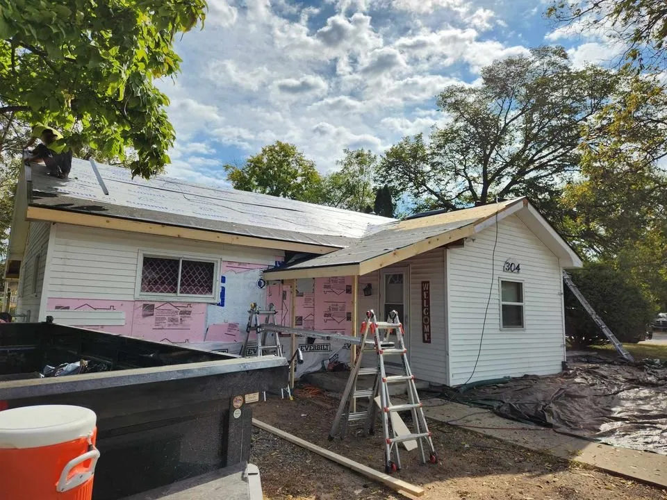 Slide of Wisco Roof and Renovation