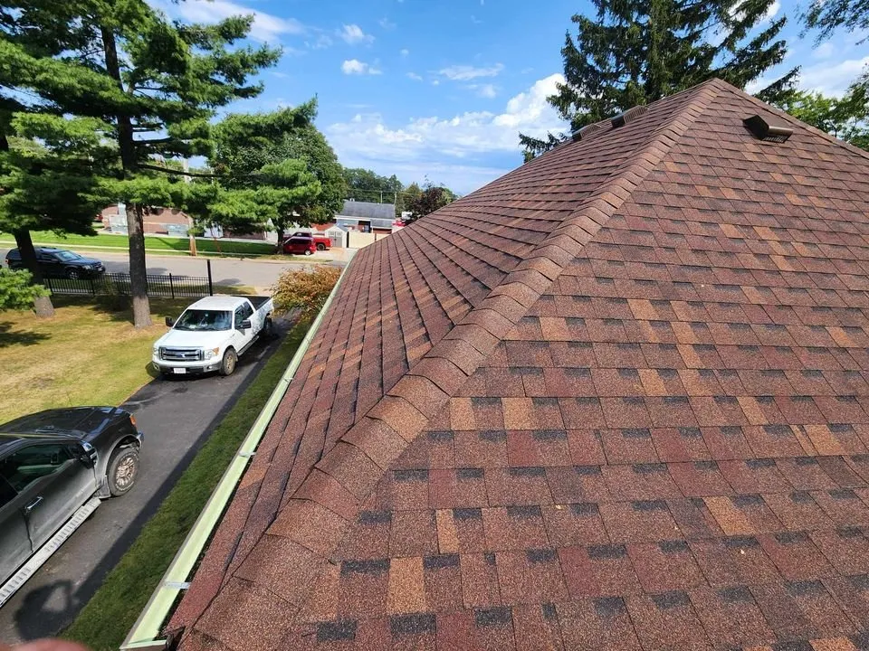 Slide of Wisco Roof and Renovation