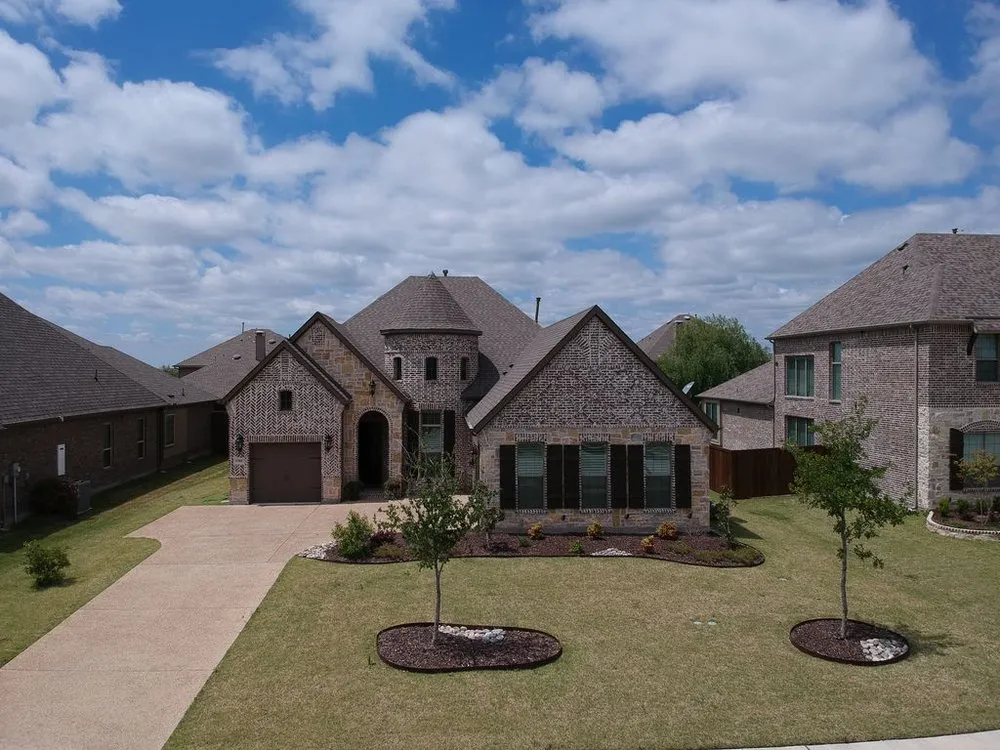 Slide of Wise Construction & Roofing