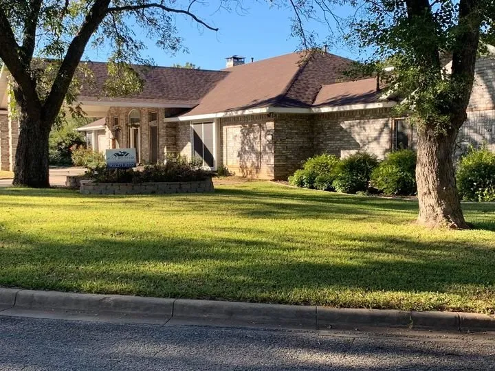 Slide of Wise Construction & Roofing