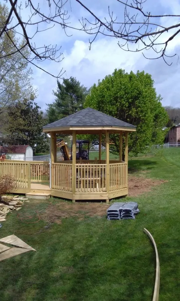 Slide of Wise Construction