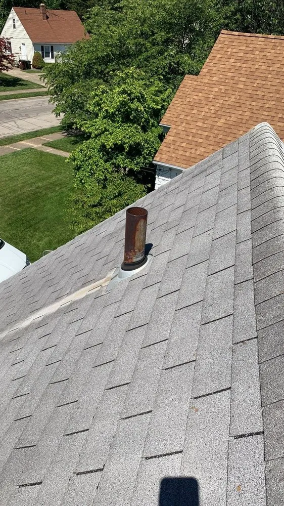 Slide of WIW Roofing