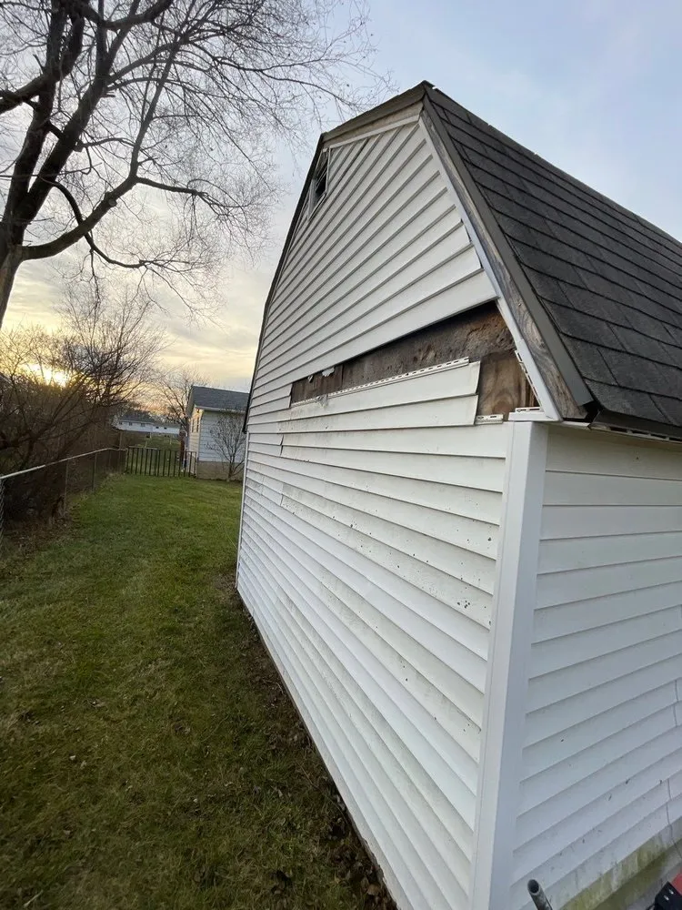 Slide of WIW Roofing