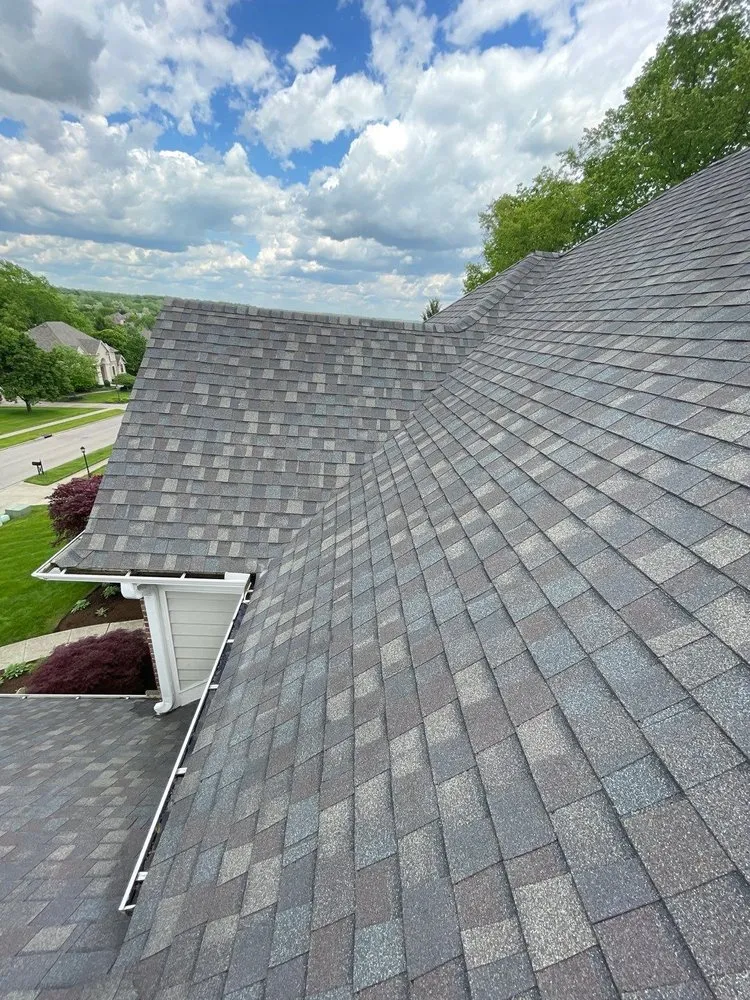 Slide of WIW Roofing