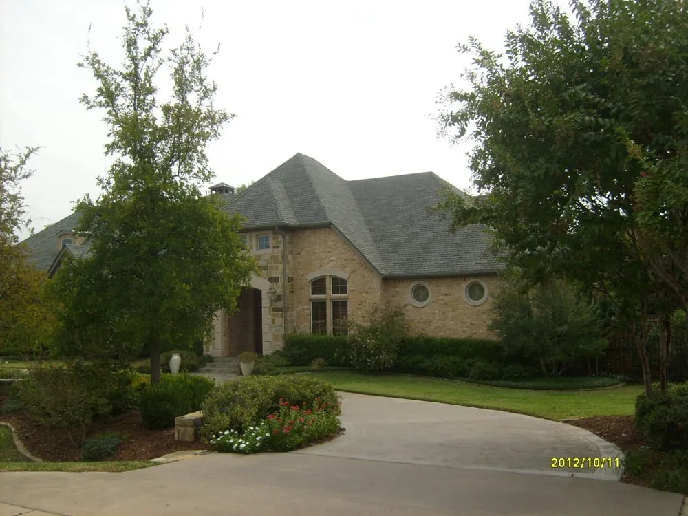 Slide of Wks Roofing