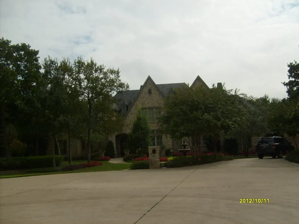 Slide of Wks Roofing