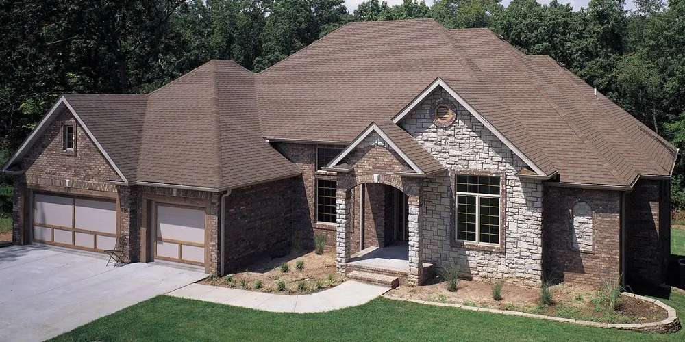 Slide of WM Contracting, Roofing & Remodeling