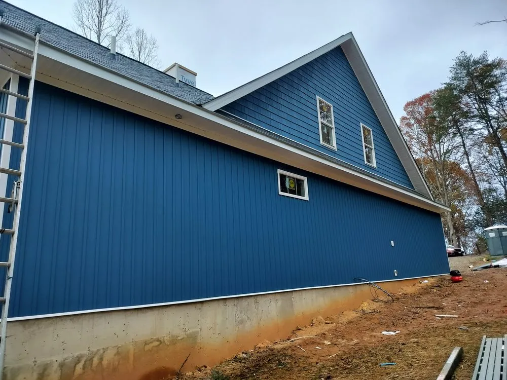 Slide of WM Siding and Roofing