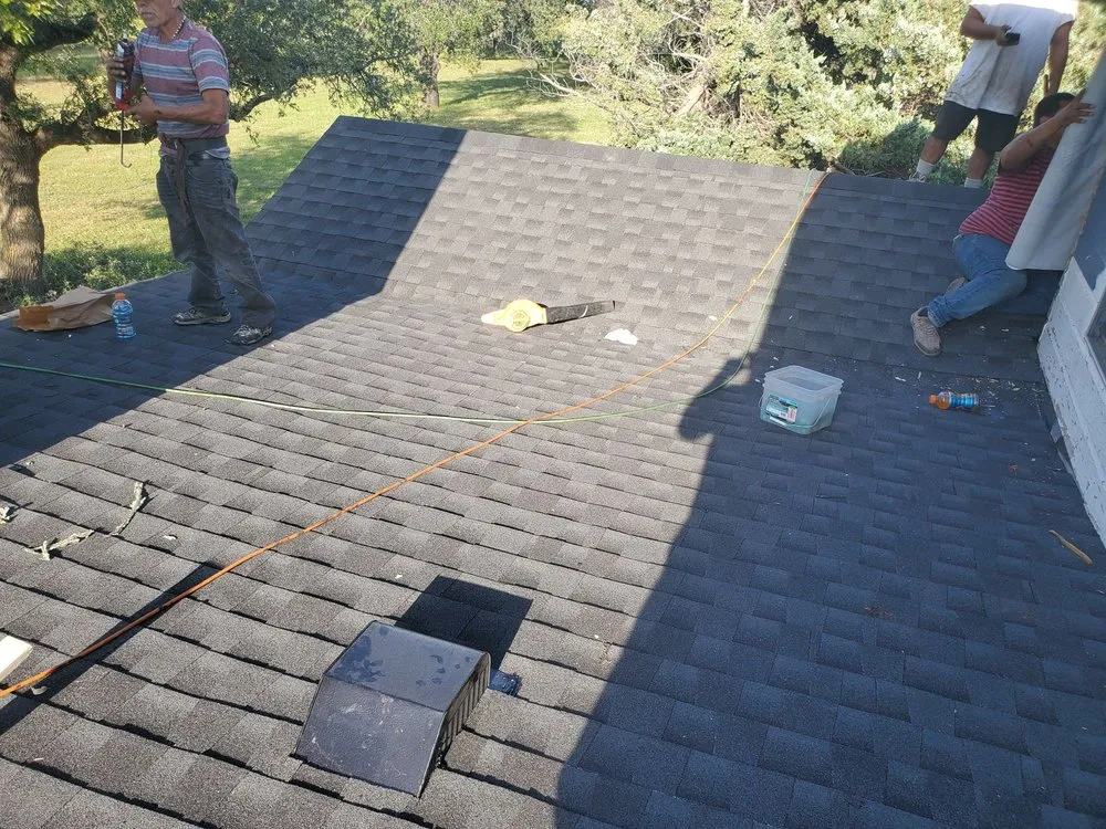 Slide of WMD Roofing