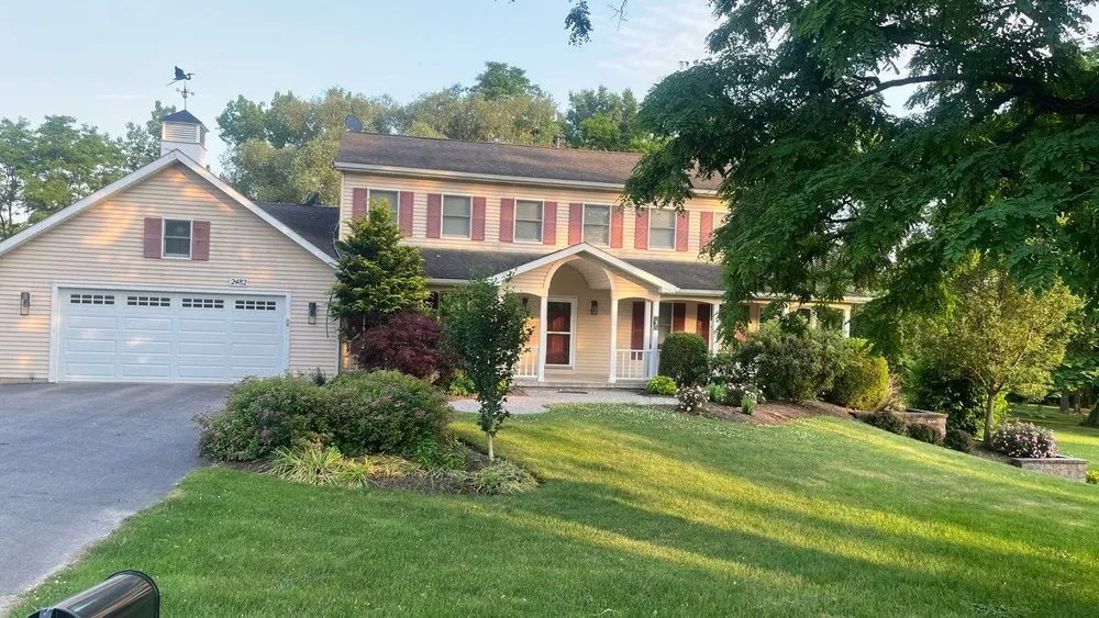 Slide of WNY Exteriors