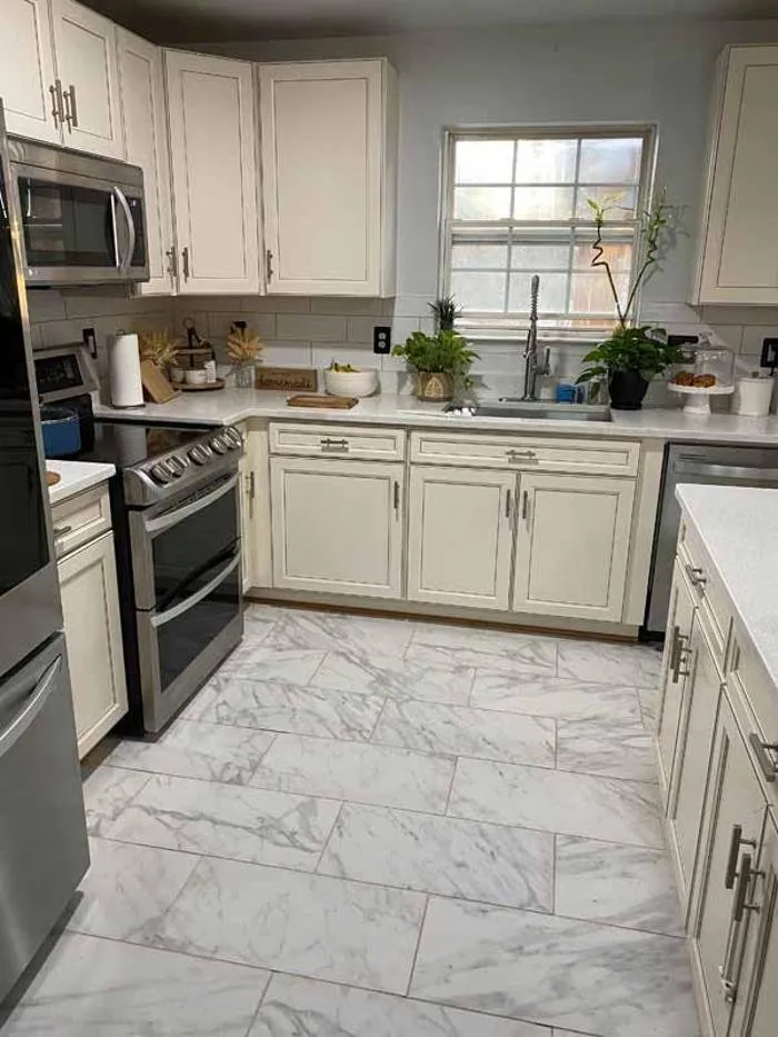 Slide of WOCH General Contractor