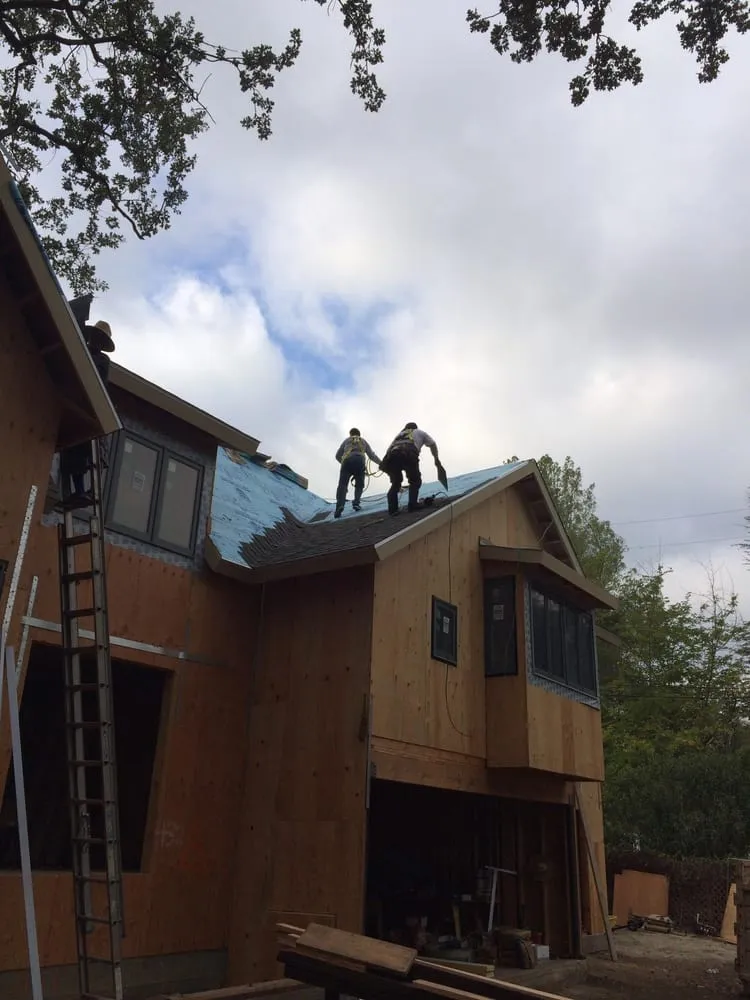 Top-rated flat roof repair experts serving Newbury Park, CA - Wolfe Roofing Company