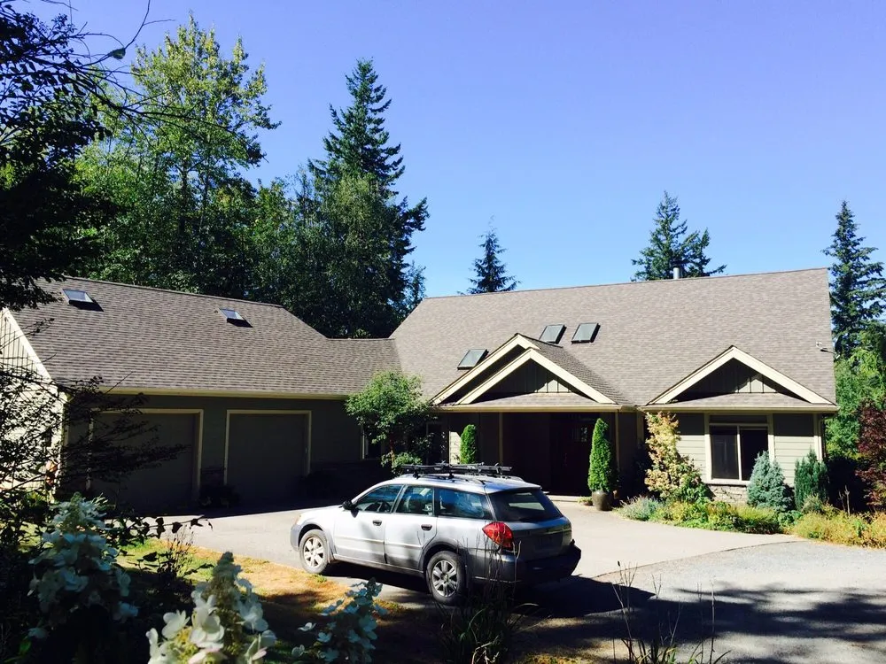 Licensed flat roof repair in Sedro-Woolley, WA - Wolverine Construction