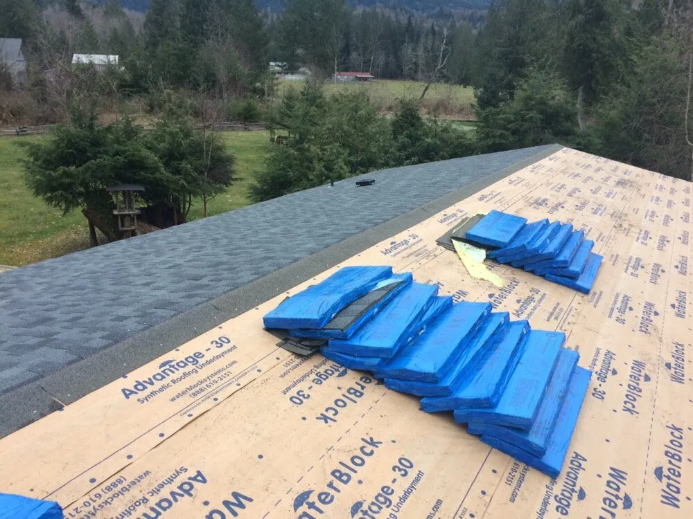 Emergency residential roofing service in Sedro-Woolley, WA - Wolverine Construction