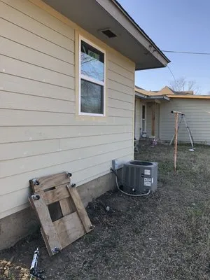 Wood Work Specialist Construction Logo