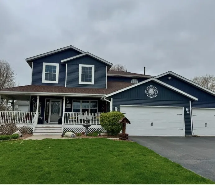 Trusted residential roofing service experts serving Fifty Lakes, MN - Woodland Roofing & Exteriors