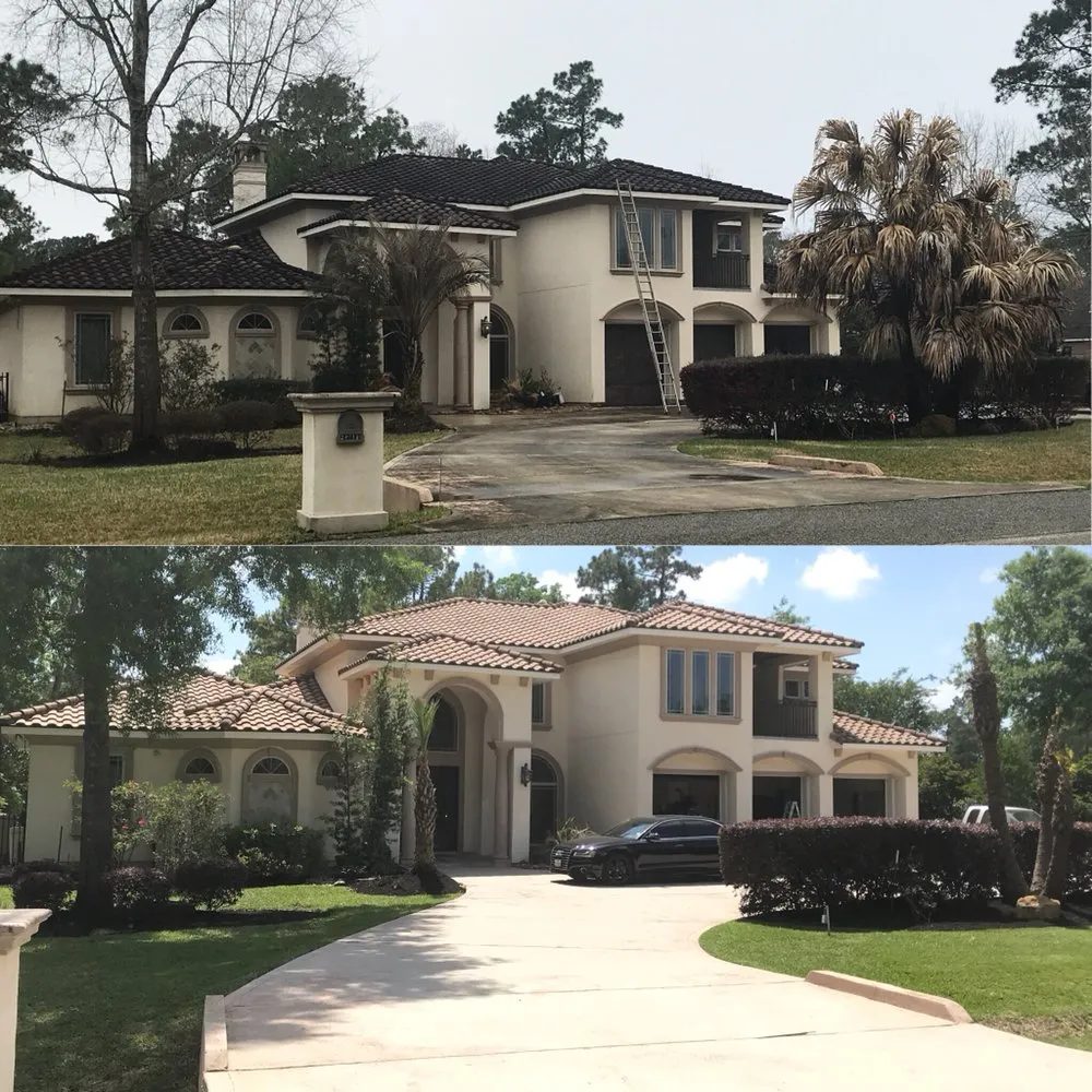 Slide of Woodlands Roof Cleaning & Pressure Washing