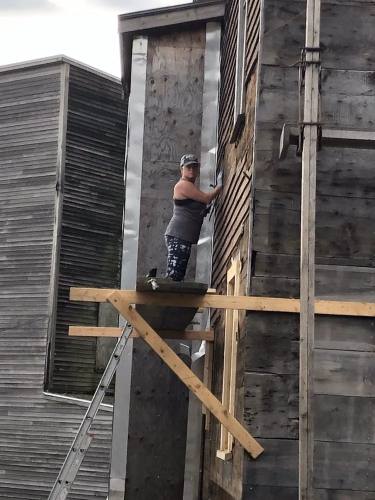 Slide of Wood’n Stone Creations