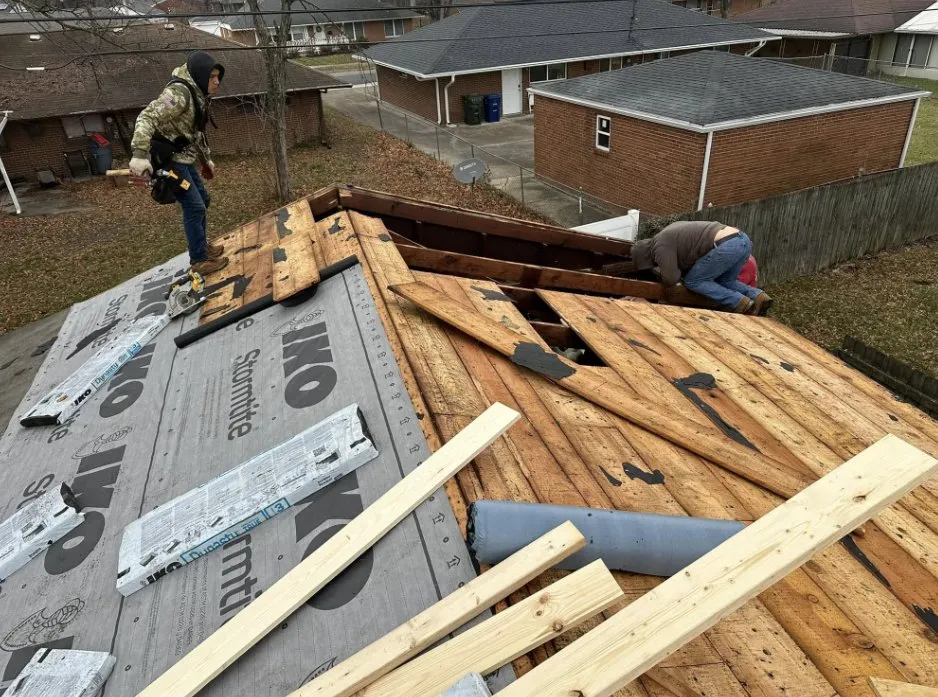 Expert metal roofing installation experts serving Kirkersville, OH - Woodring Gutters and Contracting