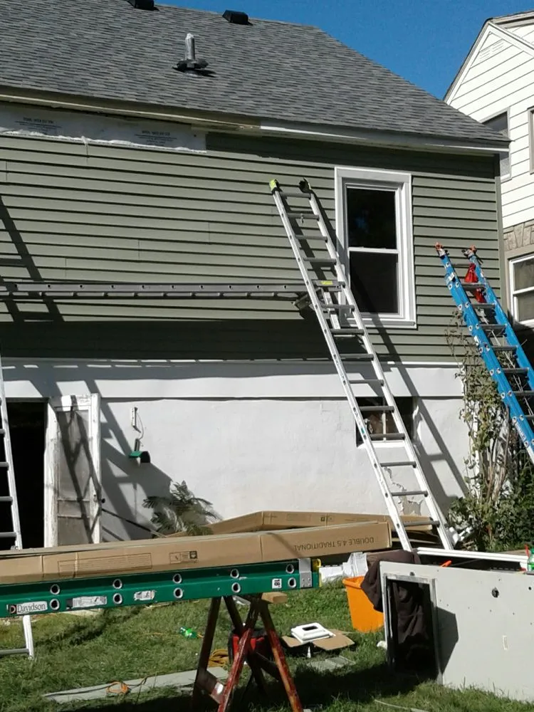 Slide of Woodrum's Guttering & Home Improvement's