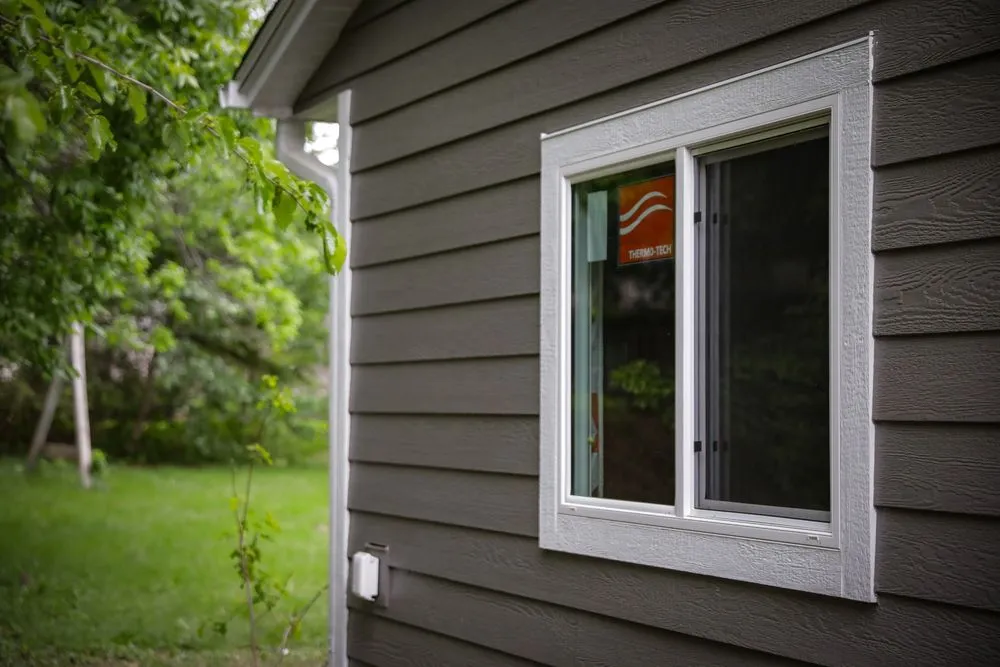 Slide of Woods Roofing