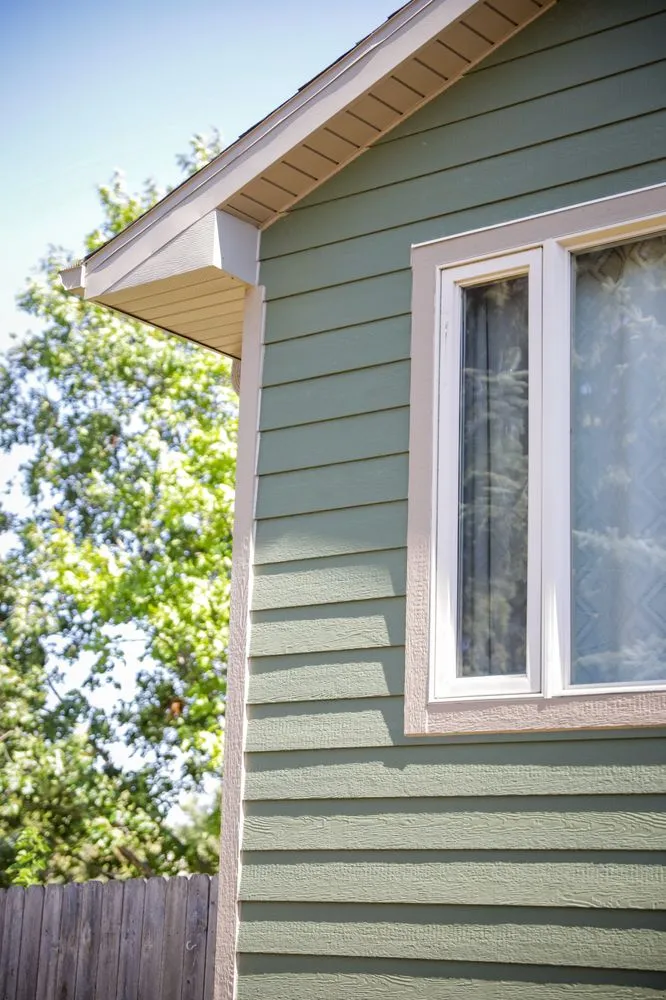 Slide of Woods Roofing