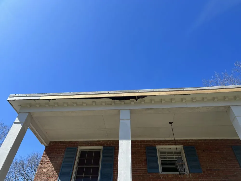 Slide of Wood's Roofing