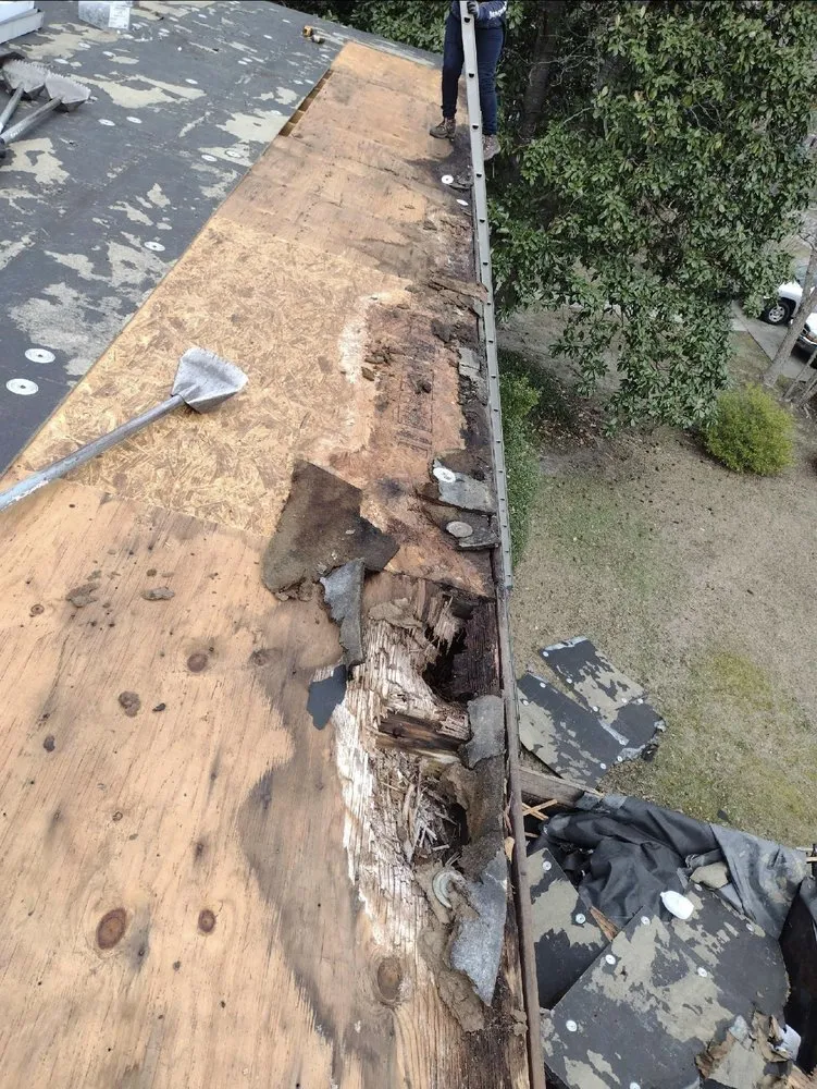 Slide of Wood's Roofing