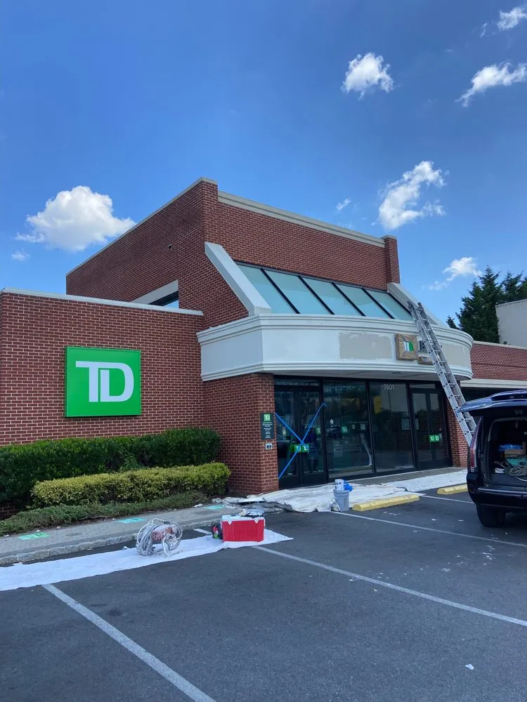 Slide of Woodys Home Services