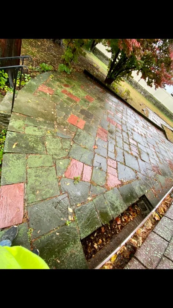 Slide of Woodys Home Services