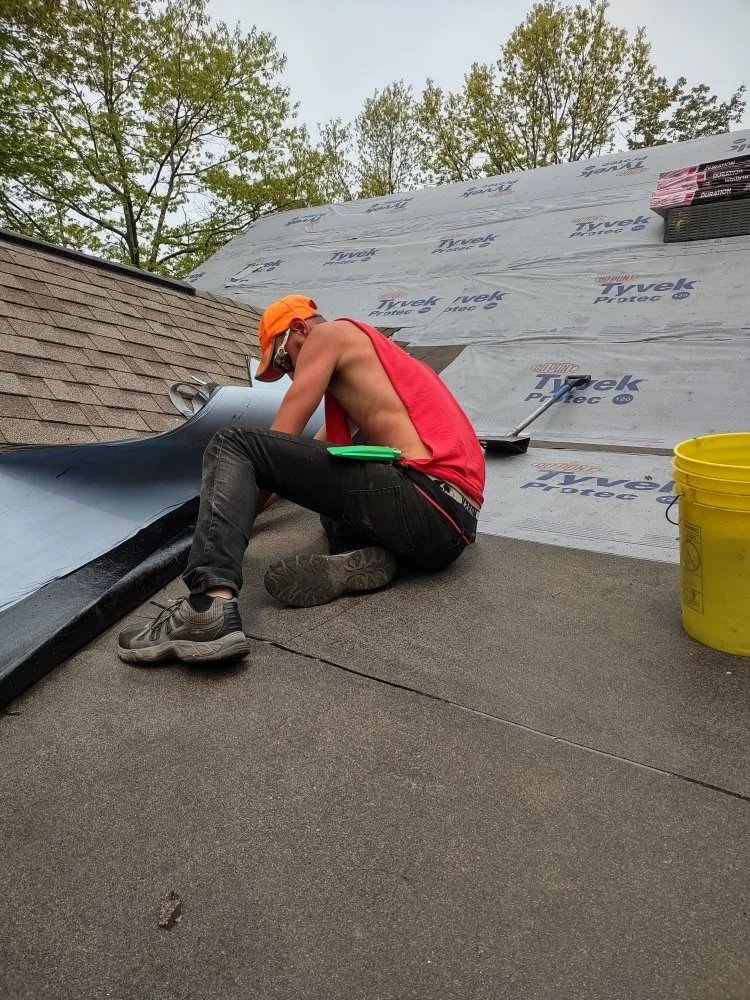 Trusted roof leak repair in Fountain, MI by Wooooo-Halla Oddities