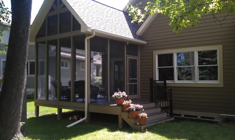 Slide of Workhorse Construction