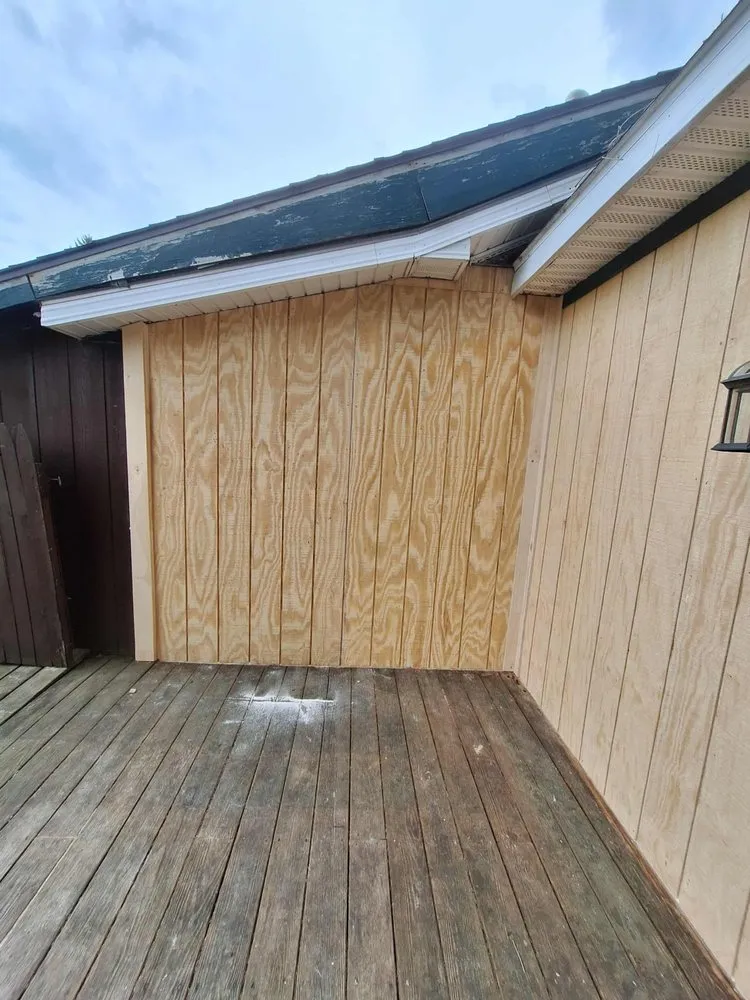 Slide of Working Mans Construction