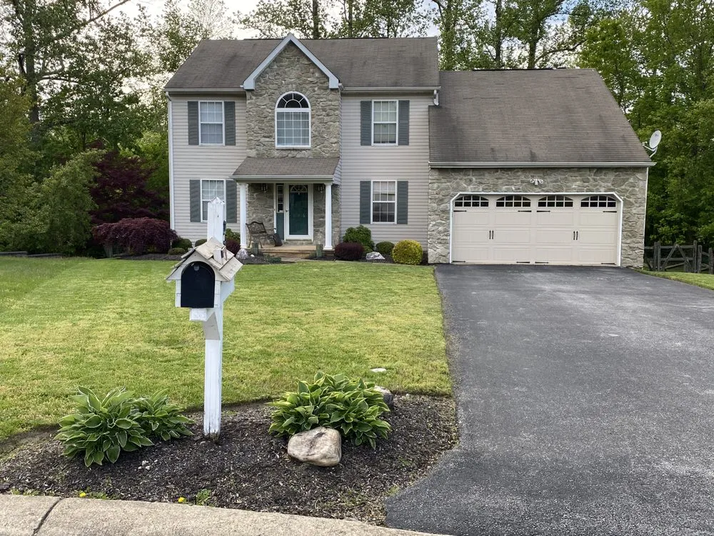 Slide of World Roofing