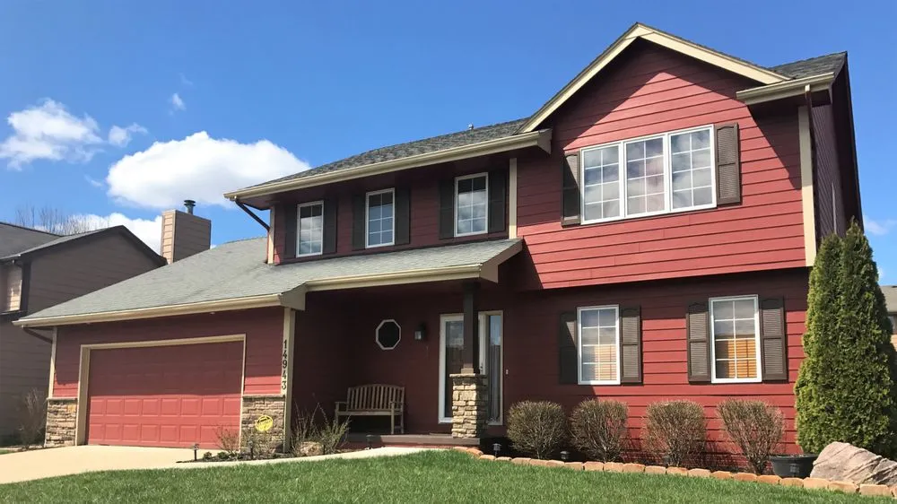 Licensed roof replacement in Cumming, IA by Worth Exteriors