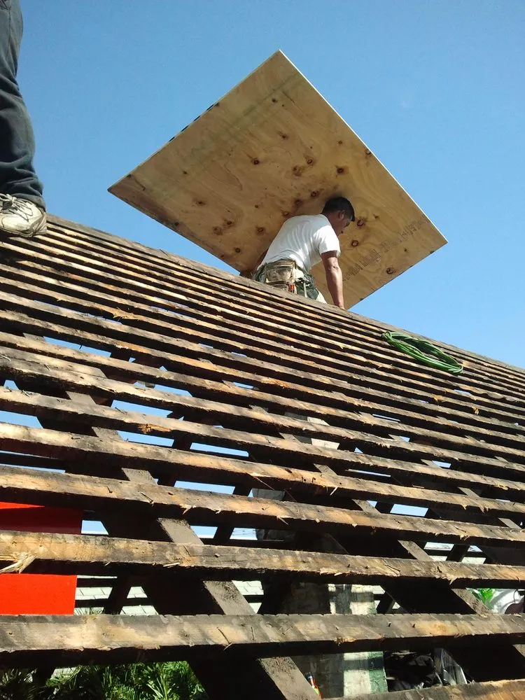 Slide of Wozny Construction