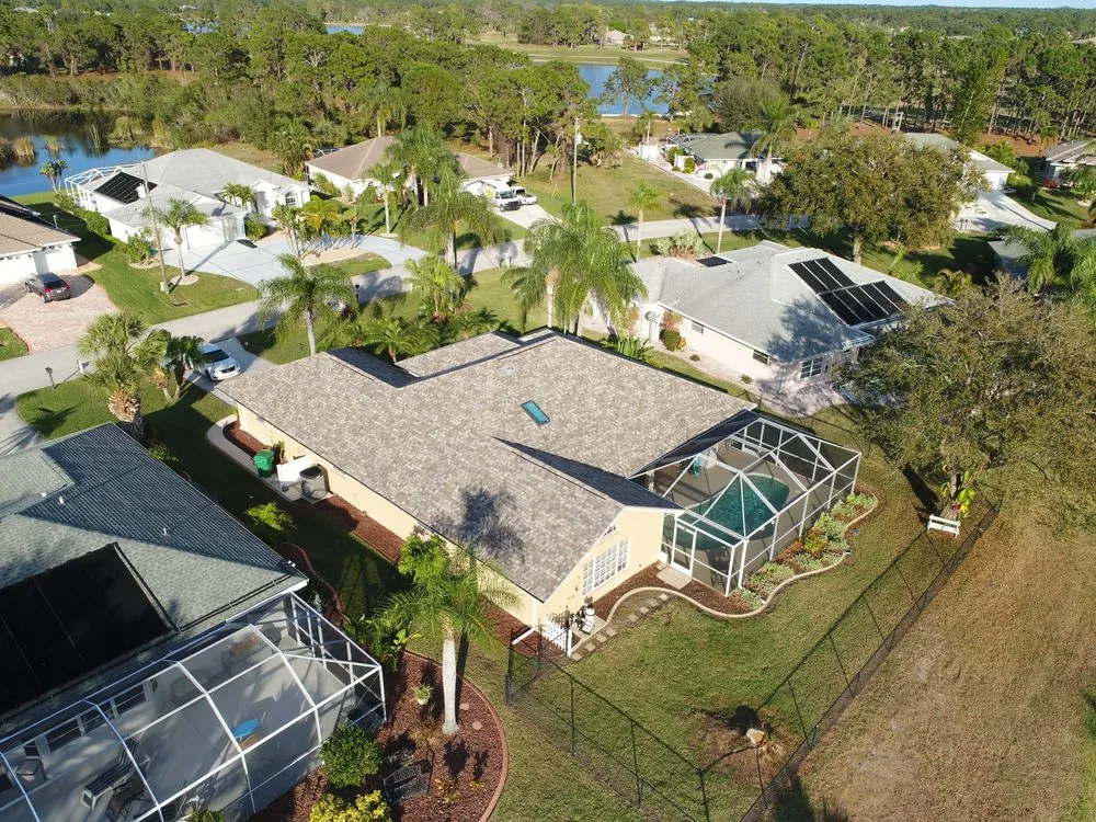 Slide of W.R. Carlson Roofing Specialists