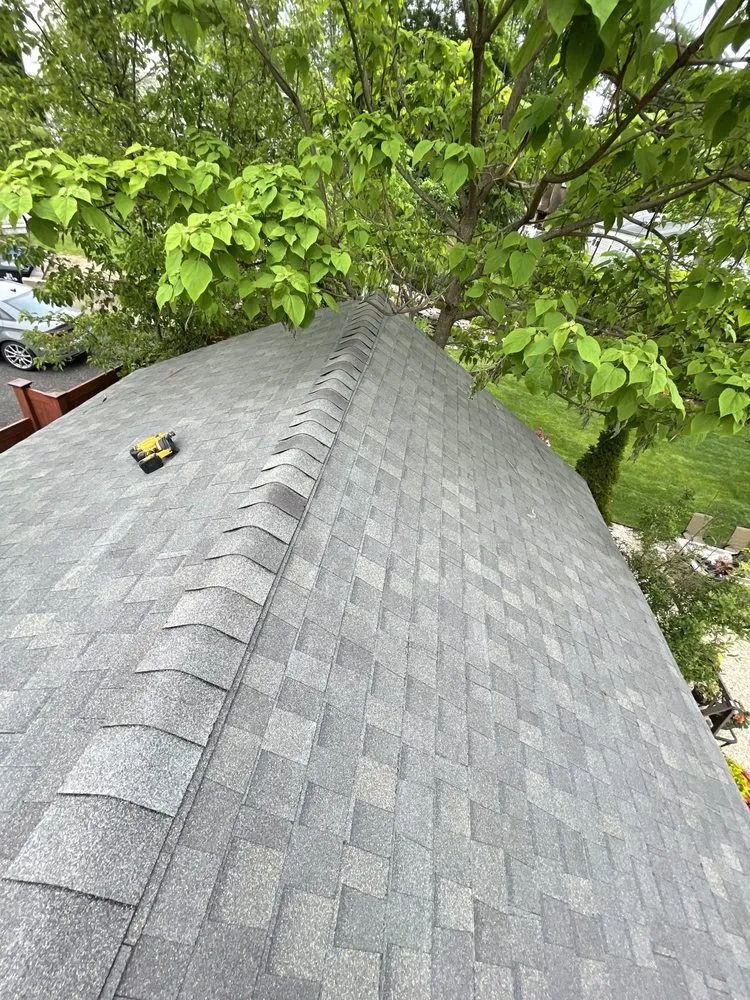 Slide of W&R Contracting