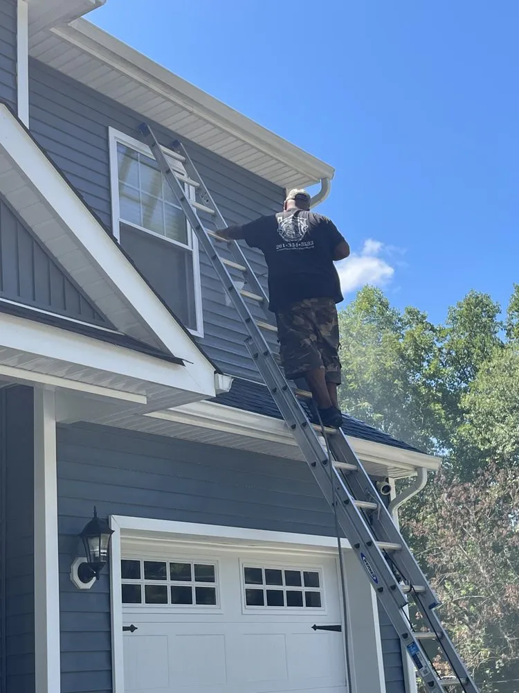 Slide of W&R Contracting