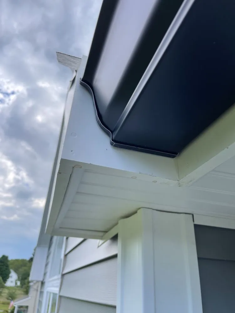 Slide of W&R Contracting