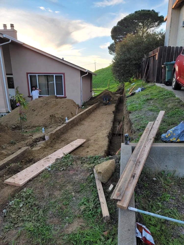 Slide of WR Solutions and Remodeling