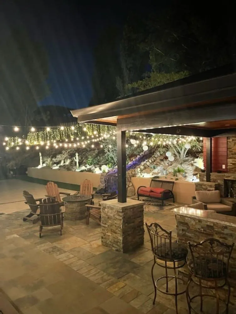 Slide of WR Solutions and Remodeling