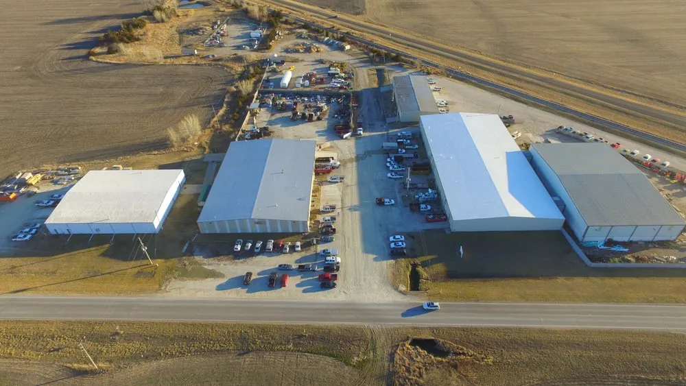 Slide of Wray Roofing