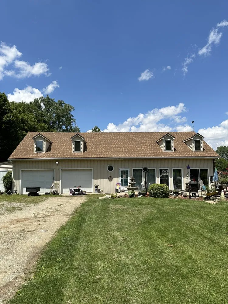 Slide of Wright Choice Exterior