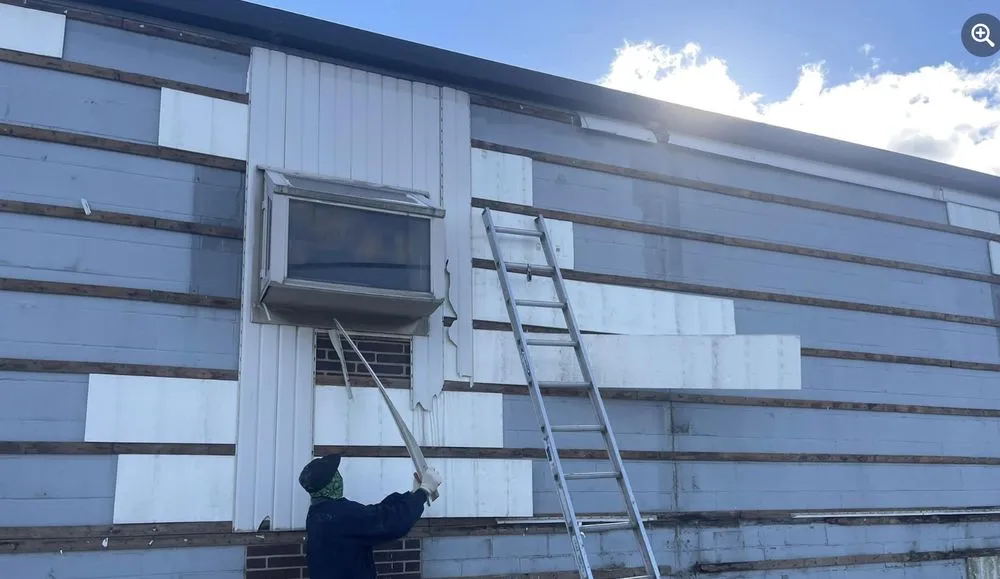 Slide of Wright Home Renovations